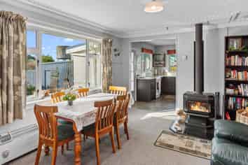79 Weston Road, Weston
