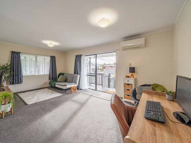 3/264A Fergusson Drive, Heretaunga