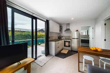 8 Mulbury Way, Lower Shotover