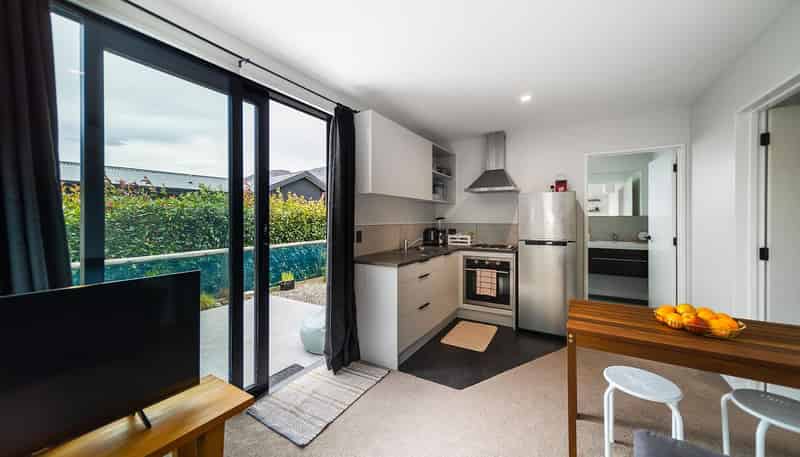 8 Mulbury Way, Lower Shotover