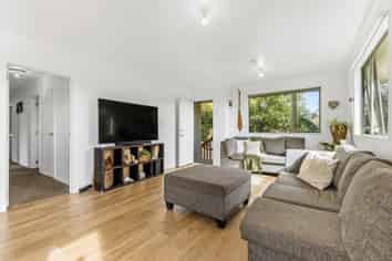 5 Xena Way, Henderson