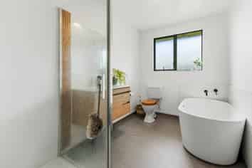 5 Xena Way, Henderson