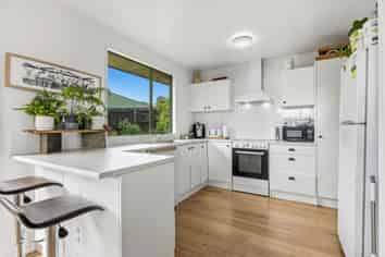 5 Xena Way, Henderson
