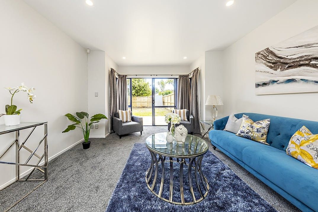 Modern & Convenient Living in the Heart of Mangere East - Widok 2
