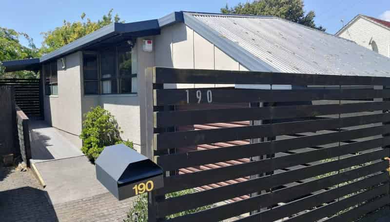 190 Mt Smart Road, Onehunga