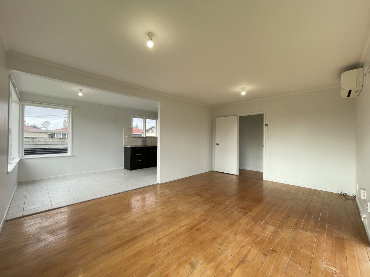 3 BEDROOM - BRAND BATHROOM - LARGE SHED - Widok 4