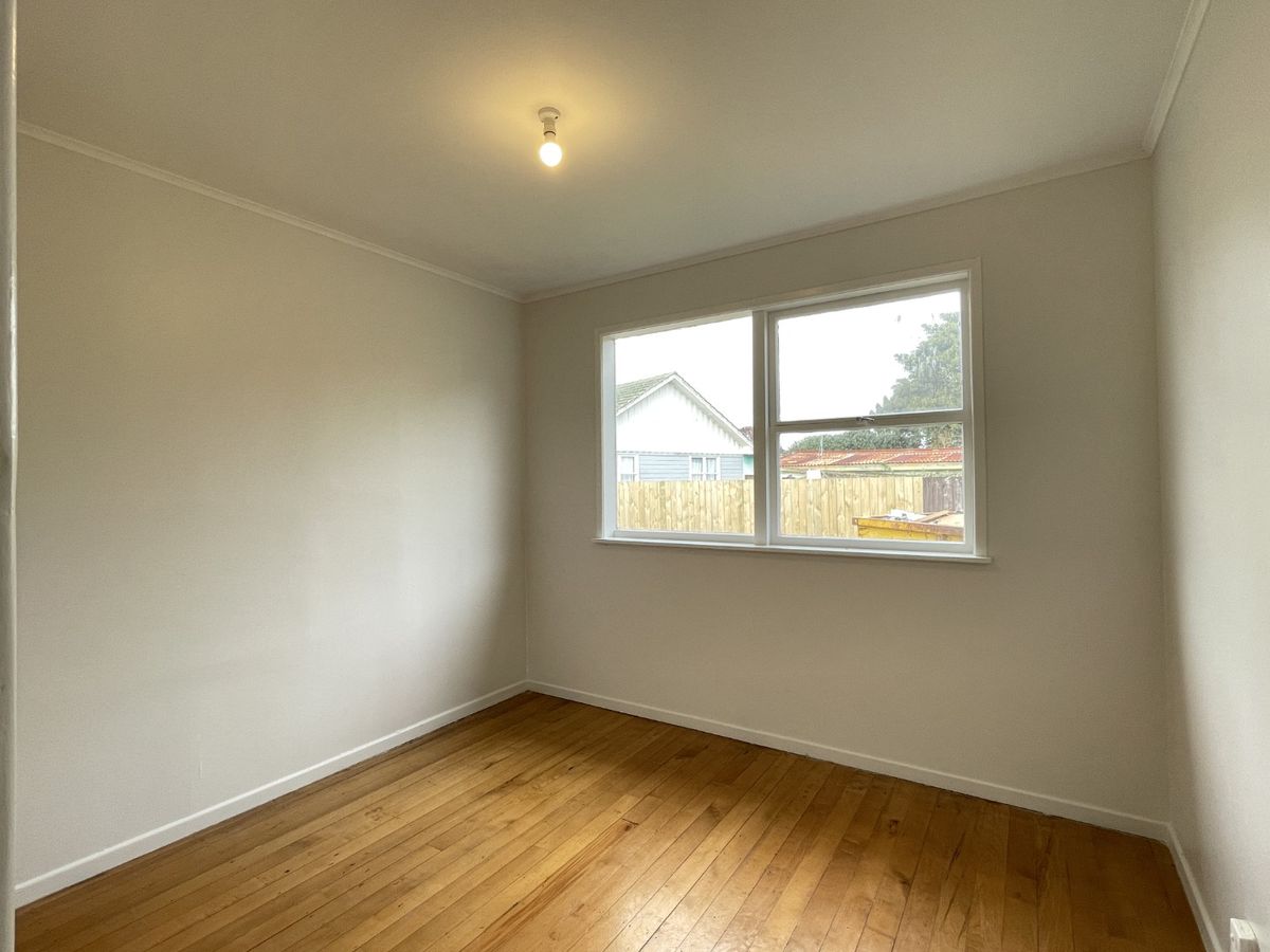 3 BEDROOM - BRAND BATHROOM - LARGE SHED - Więcej