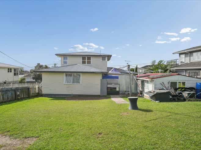 4 Kaweka Street, New Lynn