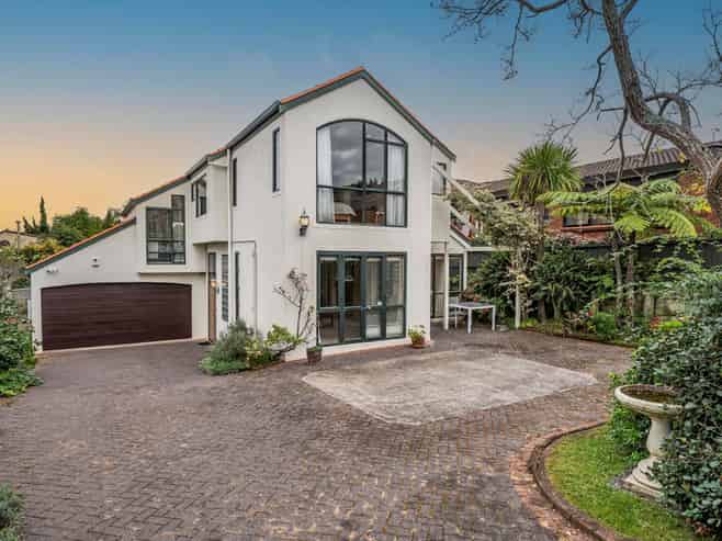 3/22 Rarangi Road, Saint Heliers
