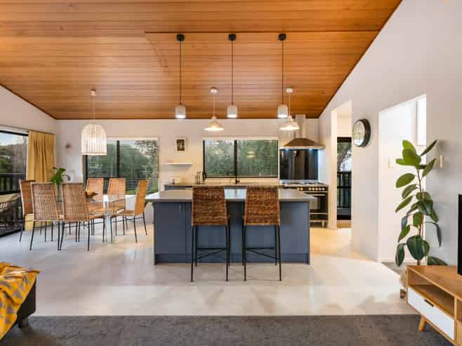 11 Snapper Road, Stillwater