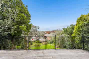 261 Sturges Road, Henderson