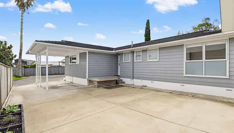 127b Bruce Mclaren Road, Henderson