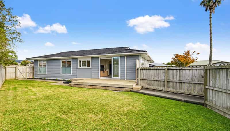 127b Bruce Mclaren Road, Henderson