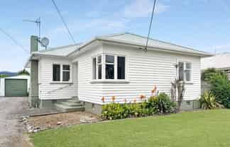 12 Quinn Road, Levin