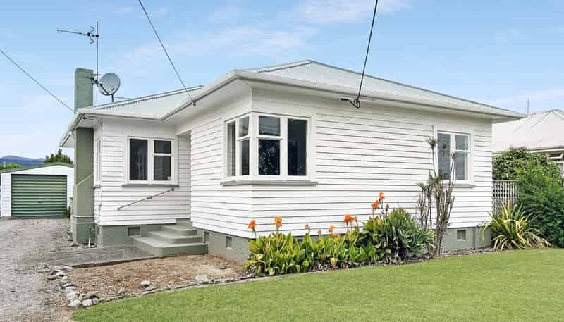 12 Quinn Road, Levin