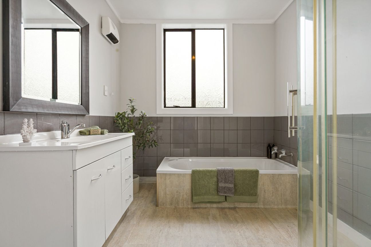 Low Maintenance Section, Big Opportunity - Altro