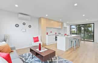 2/30 Woodford Avenue, Henderson