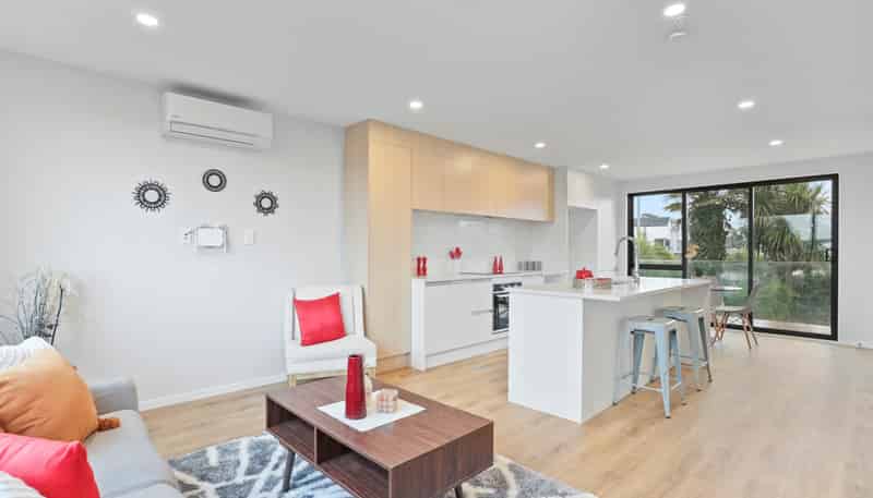 2/30 Woodford Avenue, Henderson