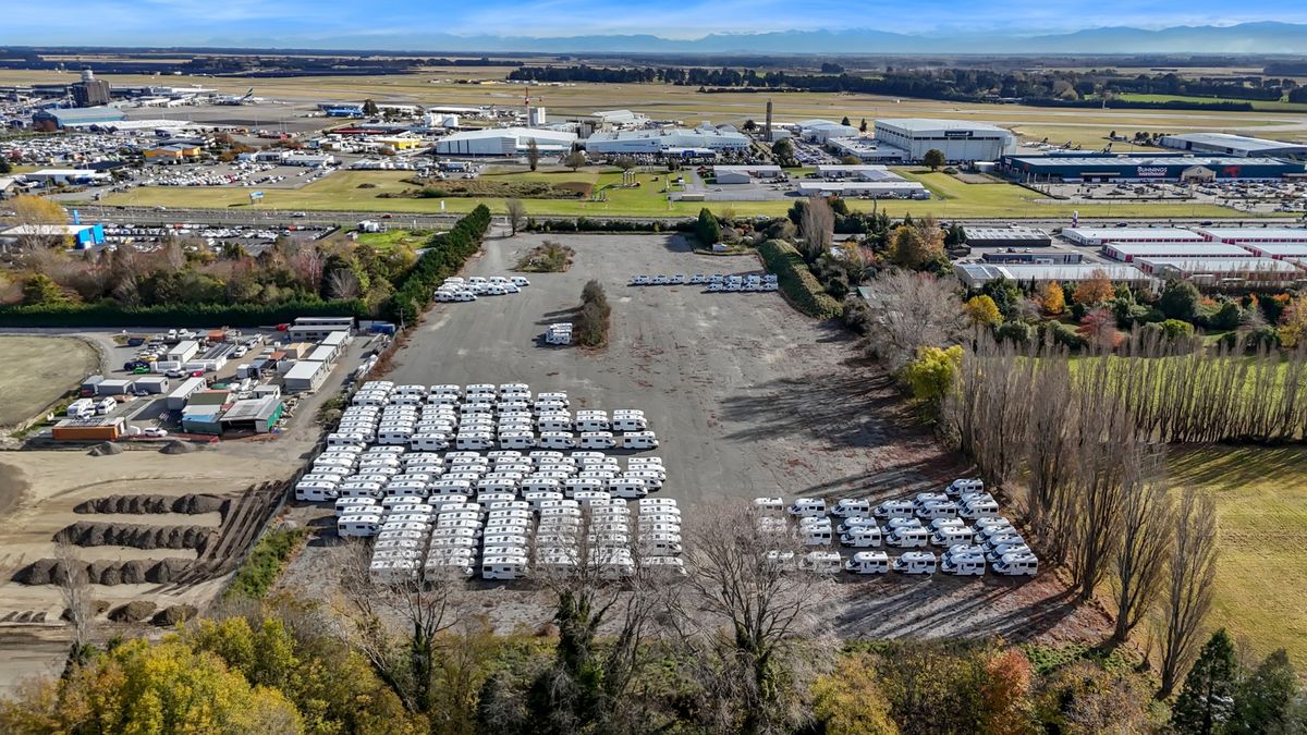 Airport precinct yard – pohled 3
