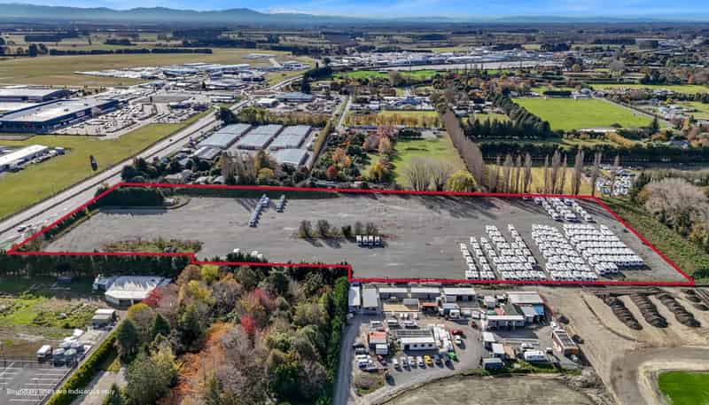 560 Russley Road, Harewood