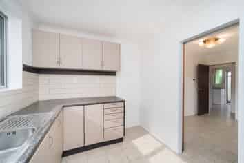 155B Ferguson Street, West End