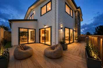 12B Hillview Avenue, New Windsor