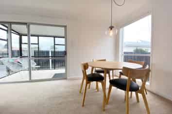 2/20A McBratneys Rd, Dallington