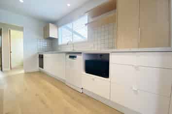 2/20A McBratneys Rd, Dallington