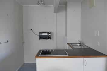 12A Rugby Place, Kamo