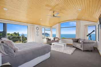 221 Paku Drive, Tairua