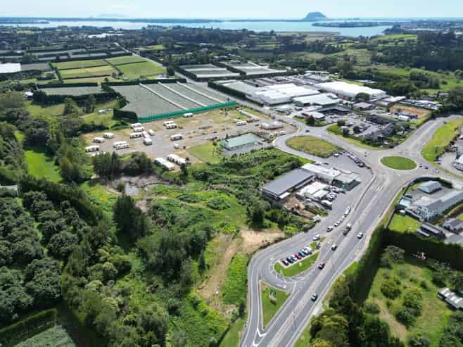 A Gateway Landholding in the Heart of Te Puna 