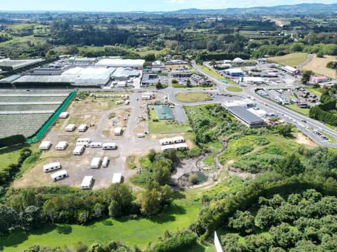 A Gateway Landholding in the Heart of Te Puna 