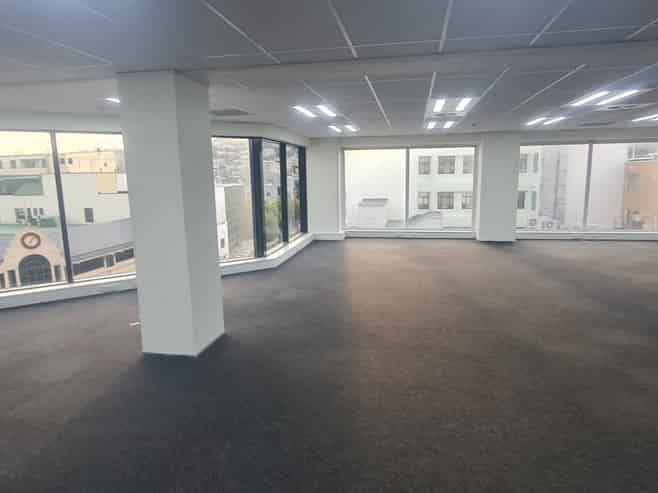2,340sqm Over Contiguous Floors