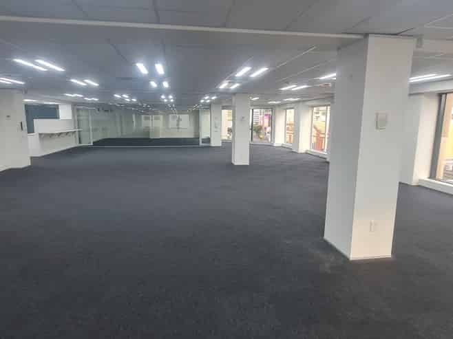2,340sqm Over Contiguous Floors