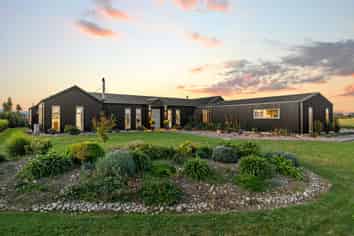 76 Summers Road, Darfield