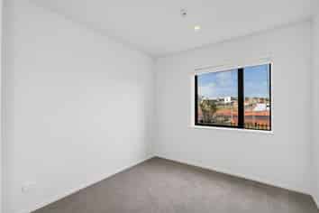  203/10 Awataha Drive, Northcote