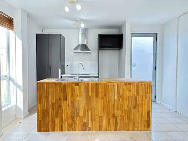 22F Packe Street, Edgeware