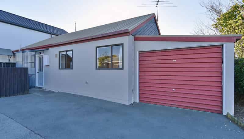 4/129 Clarence Street, Riccarton