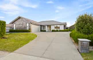 5 Larmer Drive, Kumeu