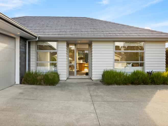 5 Larmer Drive, Kumeu