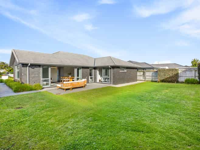 5 Larmer Drive, Kumeu