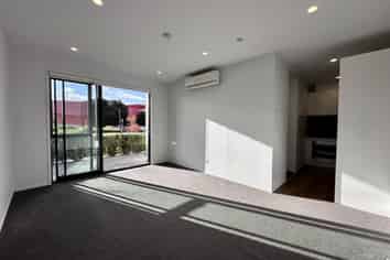G04/1 Sidney Wallingford Way, Hobsonville
