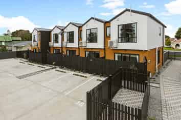 7/50 Hutton Street, Otahuhu