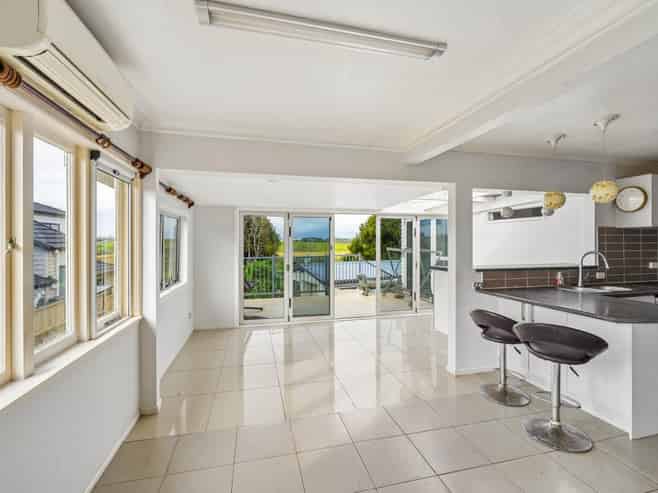 70 Pukaki Road, Mangere