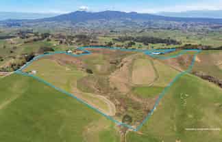 35 Grove Access Road, Karamu