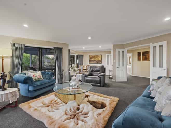 8 The Mews, Shamrock Park