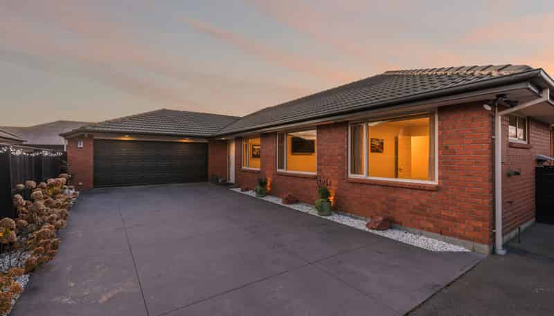 32 Eaglesome Avenue, Aidanfield