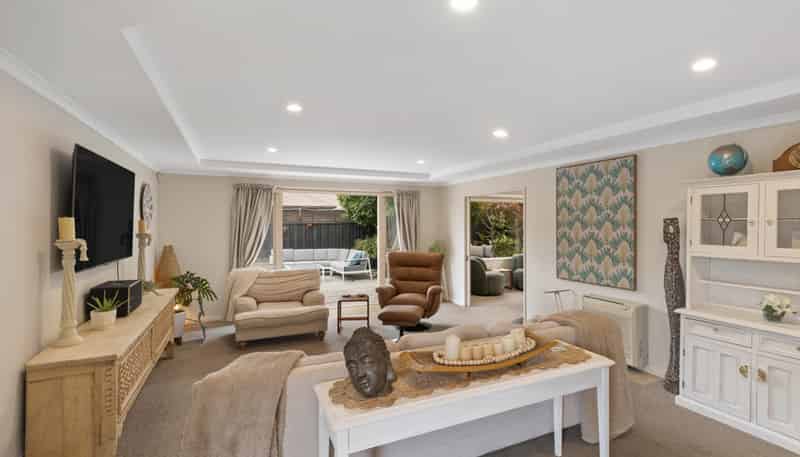 32 Eaglesome Avenue, Aidanfield