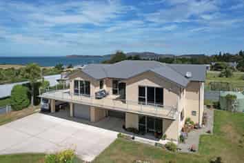11 Oakham Street, Hampden
