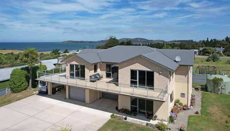 11 Oakham Street, Hampden